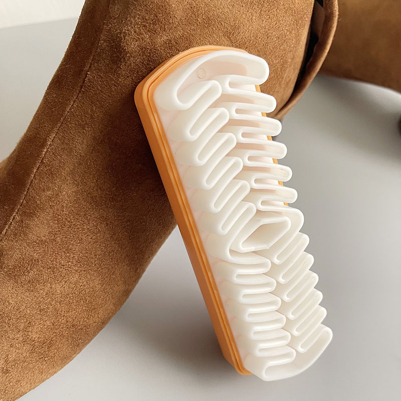 Lederen borstel voor suède laa - Sneaker Care Products recensie en prijs